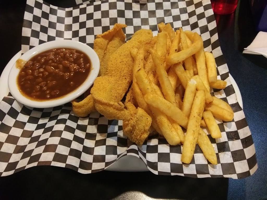 Catfish Haven | restaurant | 4650 Tower Rd, Denver, CO 80249, USA | 3033993730 OR +1 303-399-3730