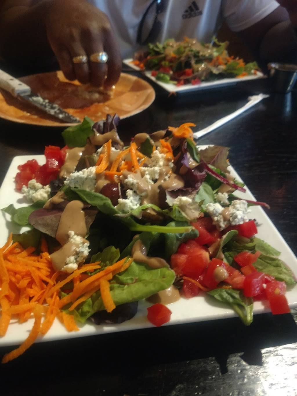 Trio - A Brick Oven Cafe | restaurant | 22 N Main St, Greenville, SC 29601, USA | 8644671000 OR +1 864-467-1000