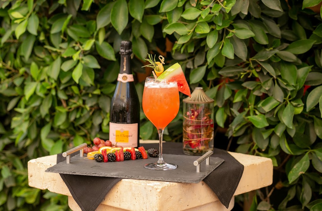 G Lounge LA - Hookah | Restaurant | Bar | restaurant | 1109 N Brand Blvd, Glendale, CA 91202, USA | 7477777577 OR +1 747-777-7577