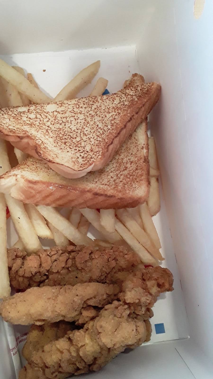 Dairy Queen Grill & Chill | restaurant | 6525 S Fort Apache Rd Unit 100, Las Vegas, NV 89148, USA | 7027950000 OR +1 702-795-0000