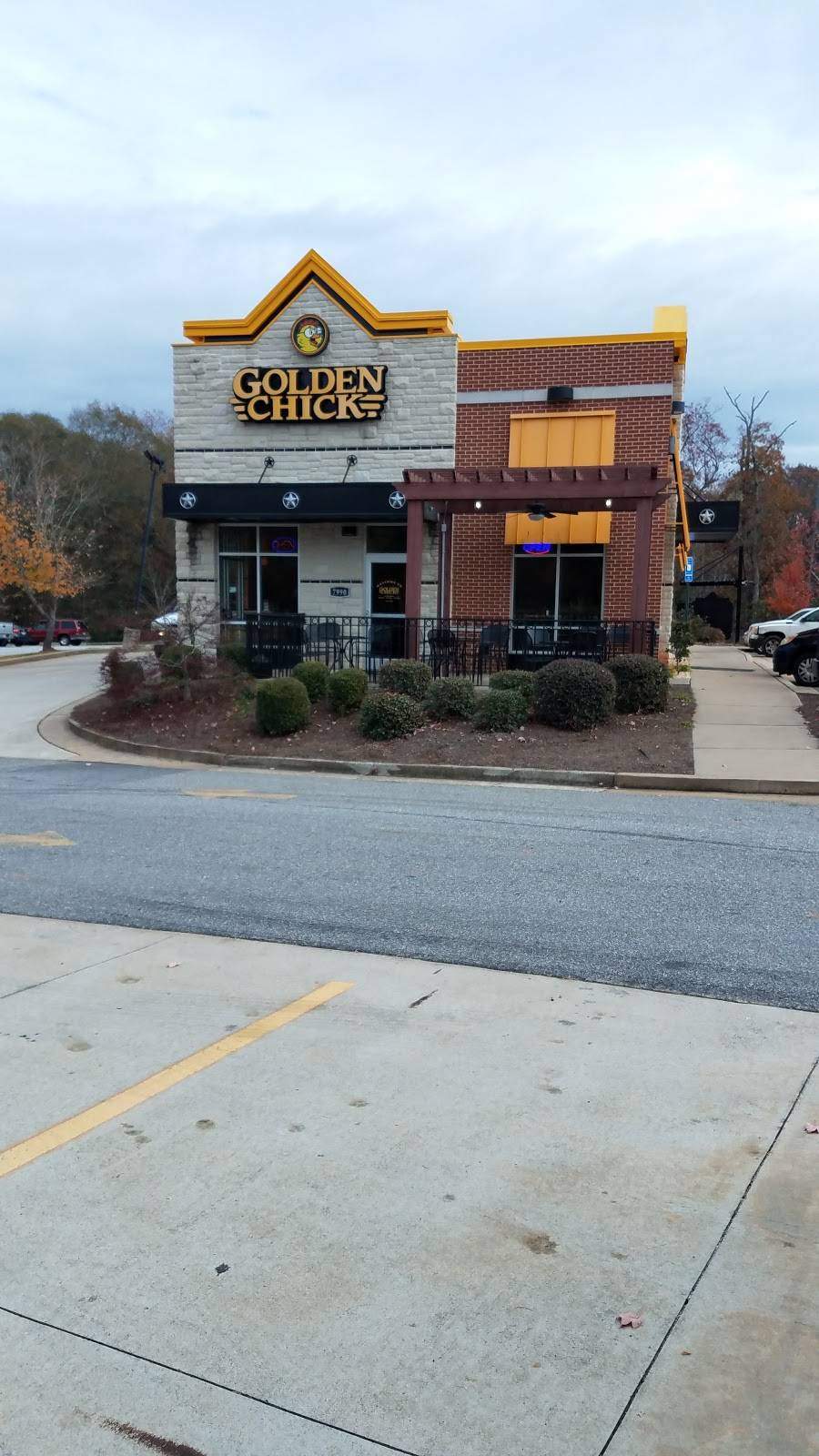 Golden Chick | meal takeaway | 7990 Macon Hwy, Watkinsville, GA 30677, USA | 7067051655 OR +1 706-705-1655
