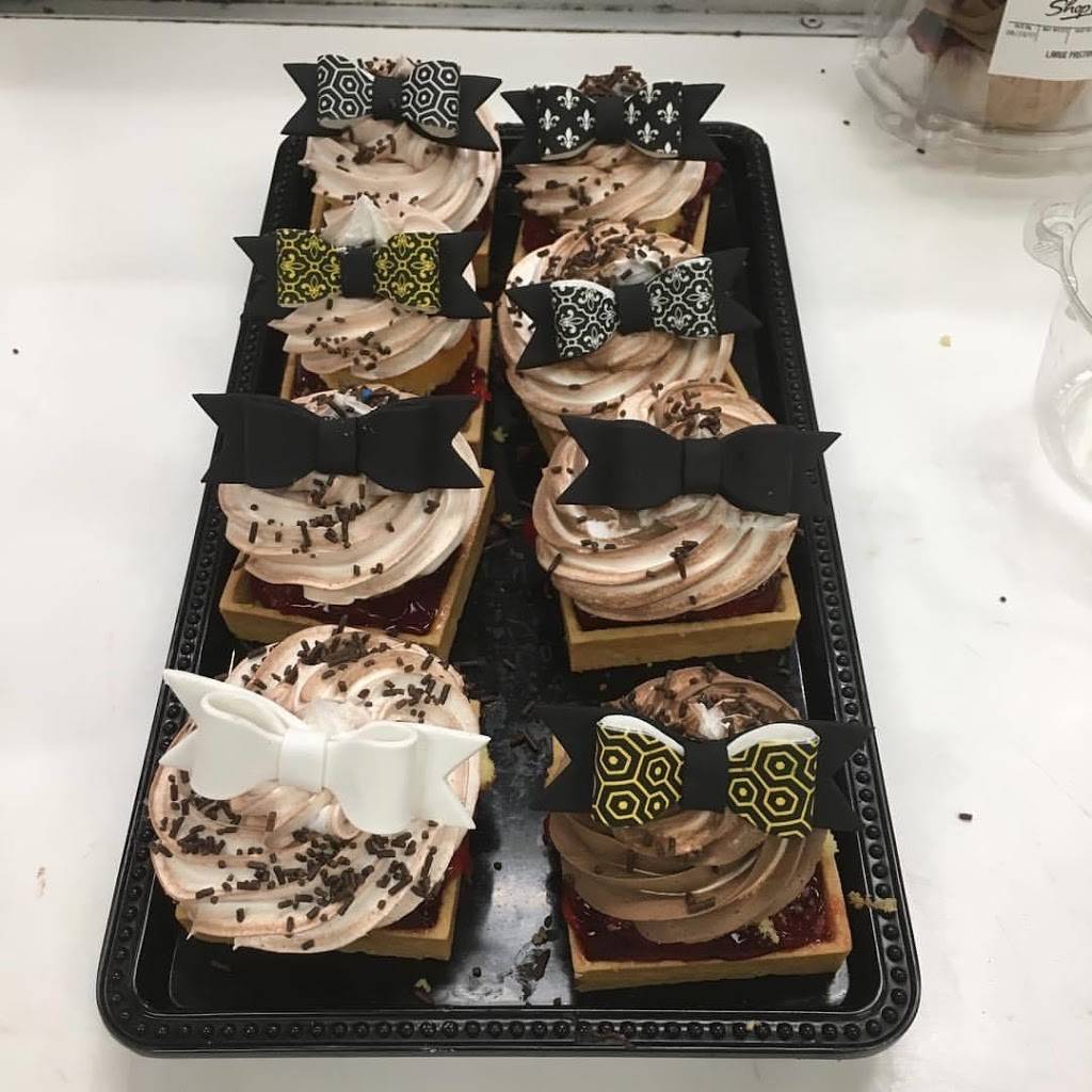 Sarayas Sweeet Cakes | bakery | 115 Terrace Ave, Hempstead, NY 11550, USA | 3476690940 OR +1 347-669-0940