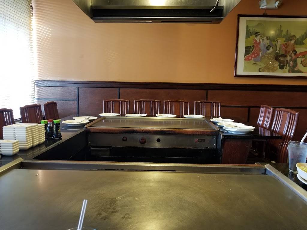 Fuji Asian Cuisine | restaurant | 1093 Broad St, Shrewsbury, NJ 07702, USA | 7325448828 OR +1 732-544-8828