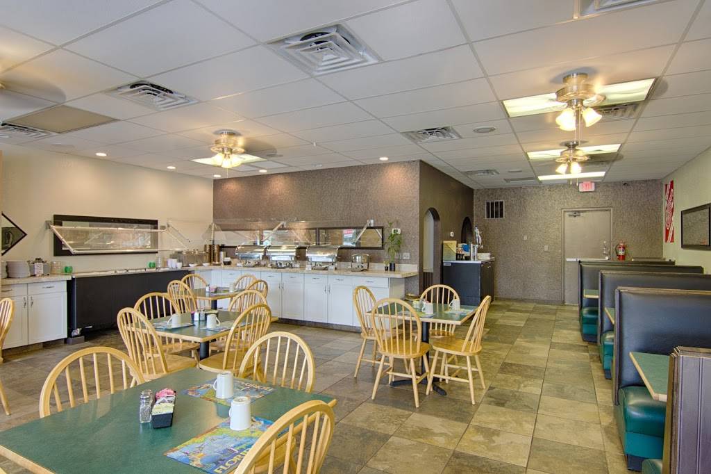 Peters Restaurant | restaurant | 5767, 2200 Kings Hwy # 1B, Port Charlotte, FL 33980, USA | 9417432454 OR +1 941-743-2454