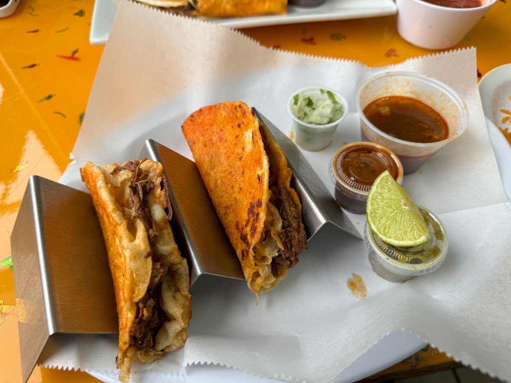 La Loteria | restaurant | 20867 Woodpecker Rd, Petersburg, VA 23803, USA | 8048359392 OR +1 804-835-9392