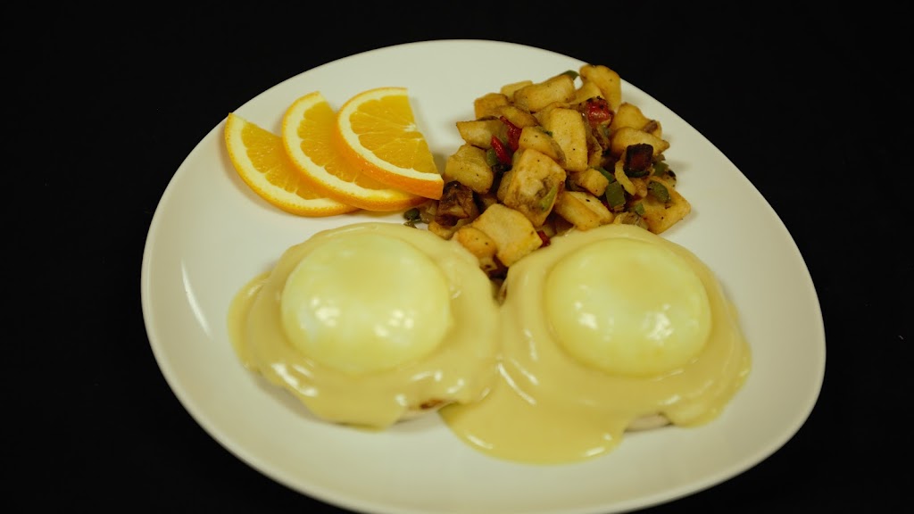 U-Turn Bar and Kitchen/Restaurant | restaurant | 7813 N Davis Hwy, Pensacola, FL 32514, USA | 8504721400 OR +1 850-472-1400