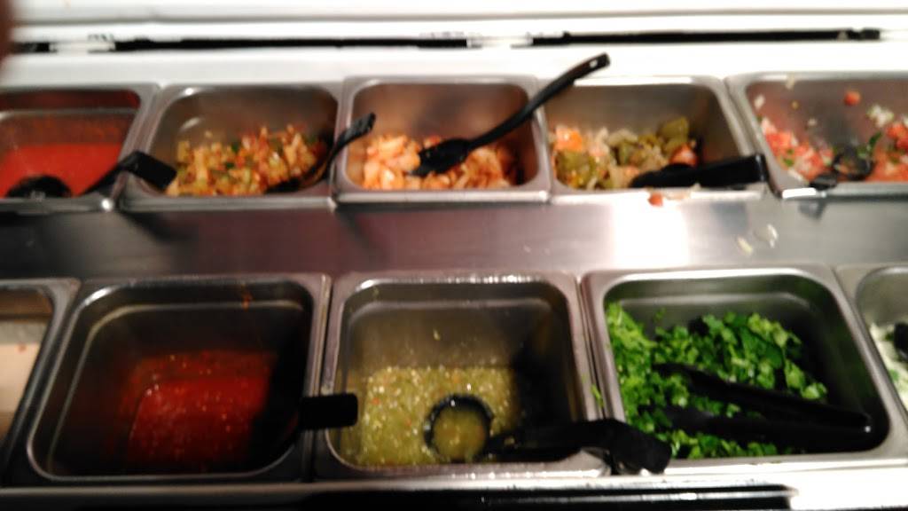 El Chilango Mexican Grill | restaurant | 19560 Frederick Rd, Germantown, MD 20876, USA | 2404831517 OR +1 240-483-1517