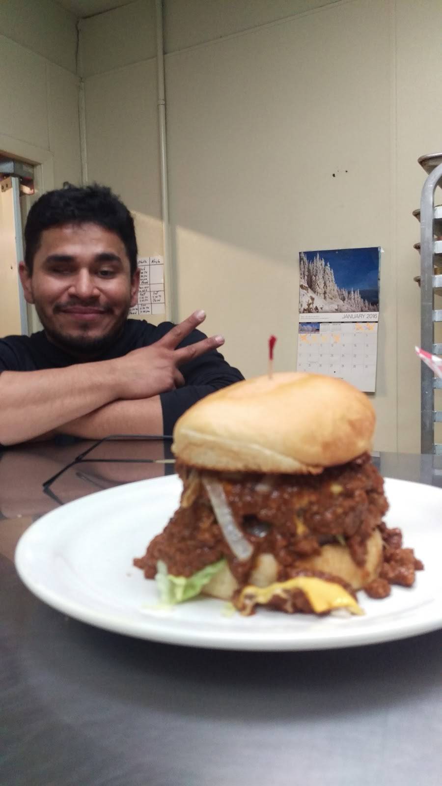 Burger Style Cafe | restaurant | 1200 E Davis St, Mesquite, TX 75149, USA | 9723296000 OR +1 972-329-6000