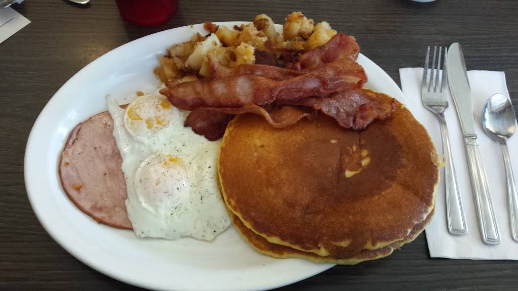 Russell Williams Restaurant | restaurant | 20 Plains Rd E, Burlington, ON L7T 2B9, Canada | 9056342929 OR +1 905-634-2929