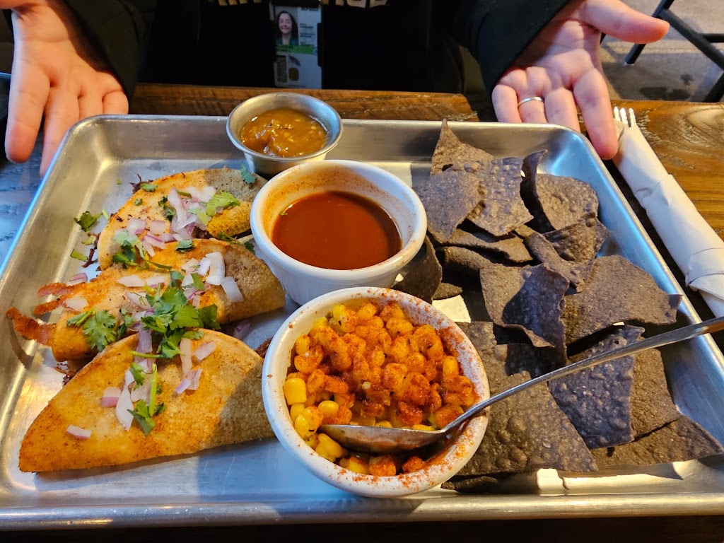 Bosque Brewing Heights Public House | restaurant | 5210 Eubank Blvd NE, Albuquerque, NM 87111, USA | 5055084185 OR +1 505-508-4185