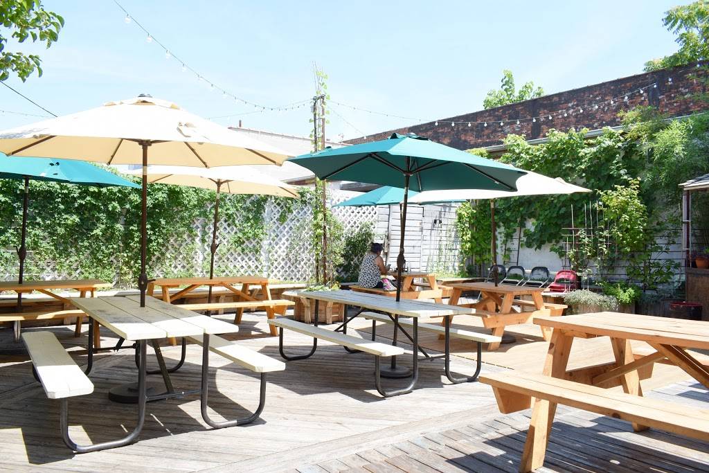 Lavender Lake Bar | restaurant | 383 Carroll St, Brooklyn, NY 11231, USA | 3477992154 OR +1 347-799-2154