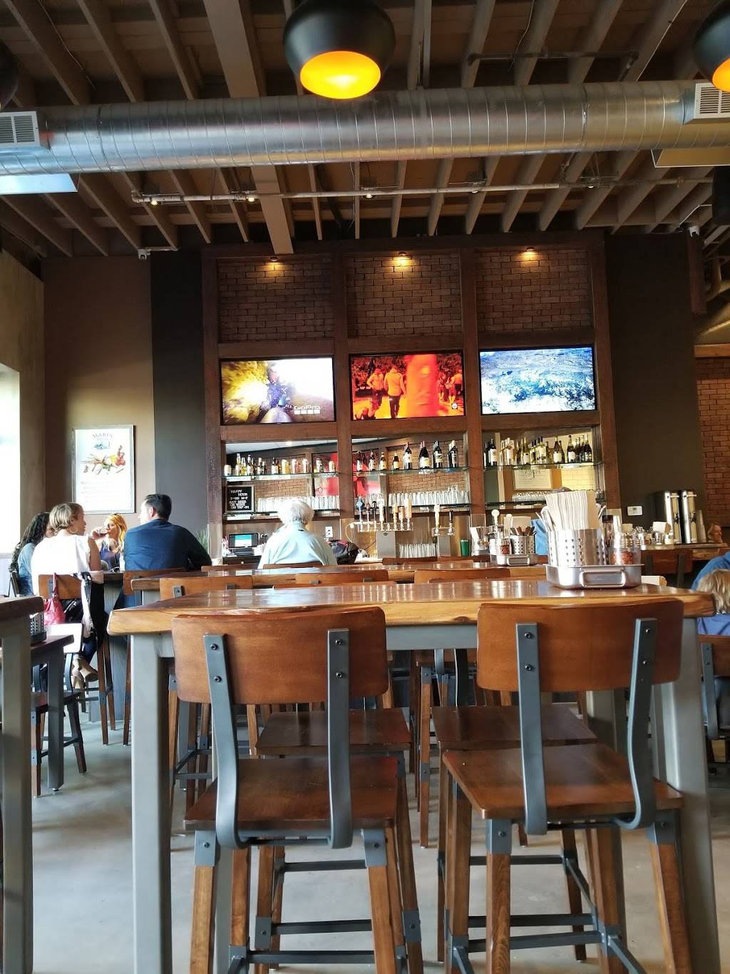 Marin Pizza | restaurant | 107 Corte Madera Town Center, Corte Madera, CA 94925, USA | 4158918788 OR +1 415-891-8788