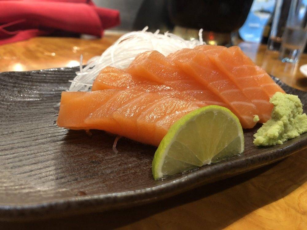 Asahi Japanese Steak House & Sushi Bar | restaurant | 4520 W Market St, Greensboro, NC 27407, USA | 3368558883 OR +1 336-855-8883