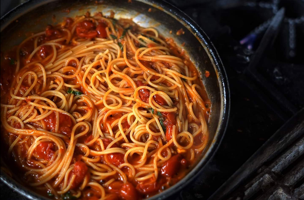 Vinnys Pizza & Pasta | restaurant | 2200 Waukegan Rd, Glenview, IL 60025, USA | 8477292330 OR +1 847-729-2330