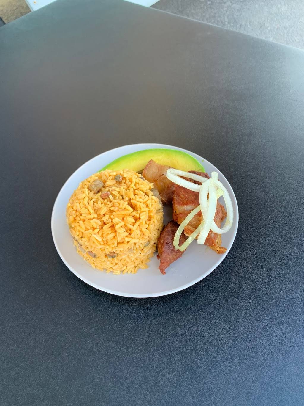 COME Y VETE Food Truck | restaurant | 450 Chelmsford St, Lowell, MA 01851, USA | 9789551080 OR +1 978-955-1080