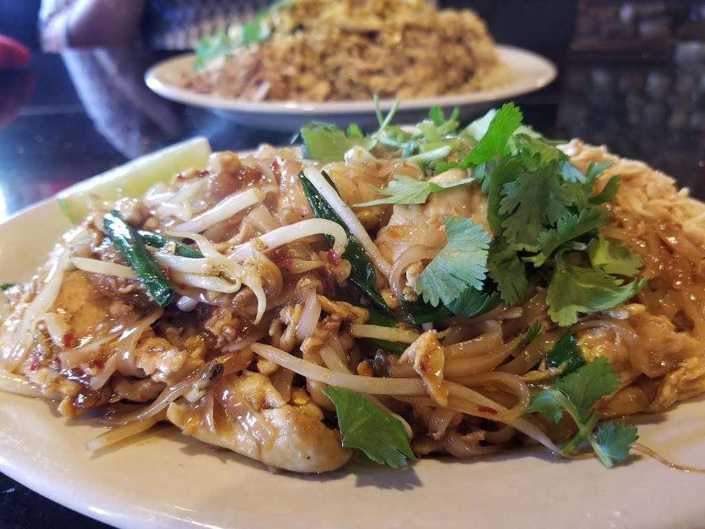 Pad Thai Garden | restaurant | 1221 8th St, West Des Moines, IA 50265, USA | 5154404709 OR +1 515-440-4709