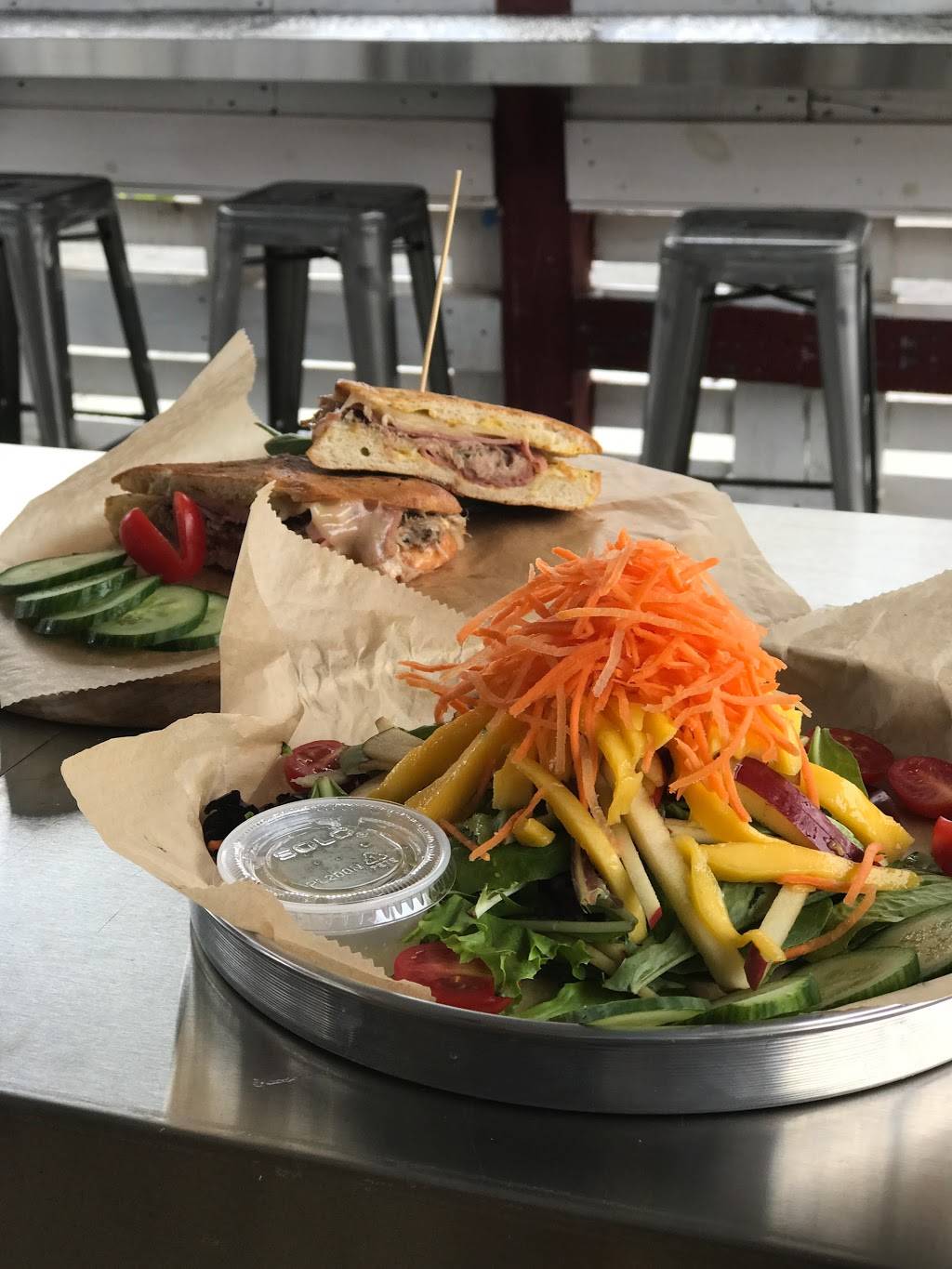 Cooper Beer Garden | restaurant | 8000 Cooper Ave, Glendale, NY 11385, USA | 7183262199 OR +1 718-326-2199