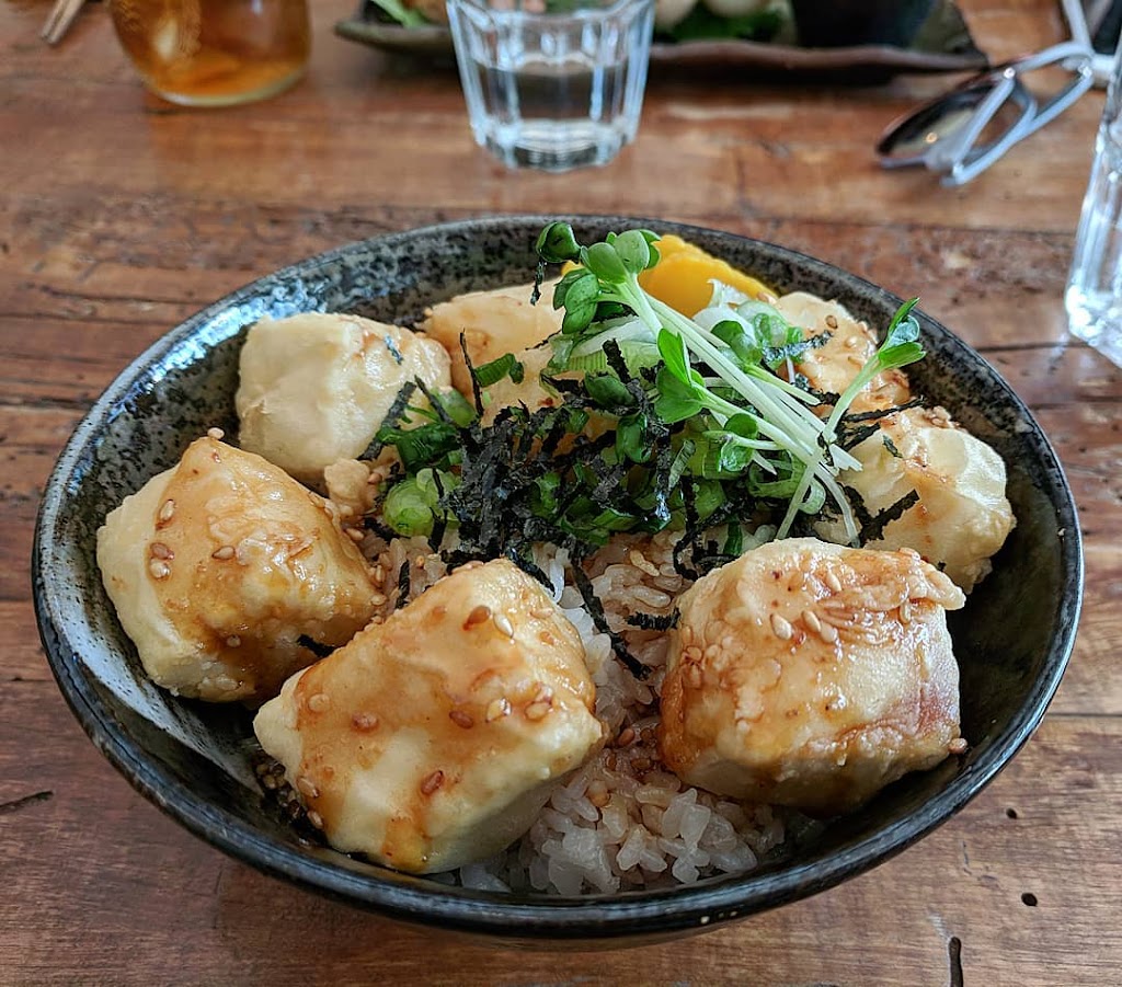 Bon, Nene | restaurant | 2850 21st St, San Francisco, CA 94110, USA | 4158729332 OR +1 415-872-9332