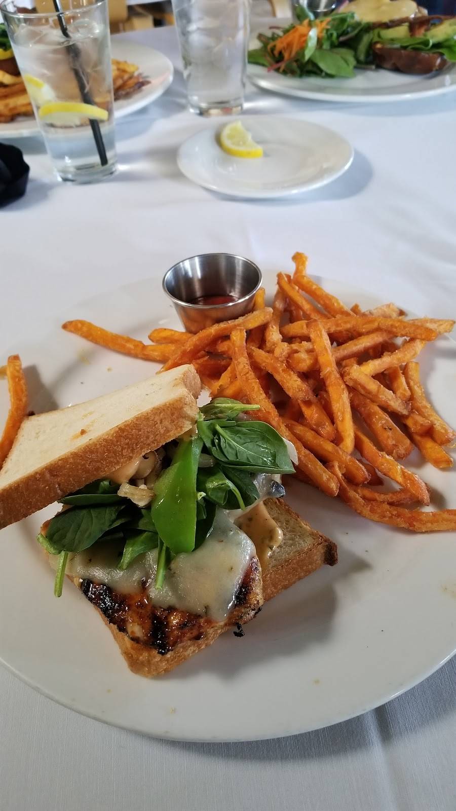 Urban Foodie Feed Store | restaurant | 3841 E Main St, College Park, GA 30337, USA | 4042097979 OR +1 404-209-7979