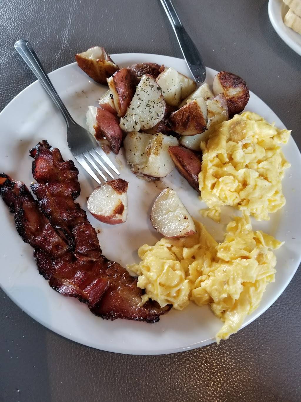 Payters | restaurant | 61 Lincoln Center, Stockton, CA 95207, USA | 2094779513 OR +1 209-477-9513