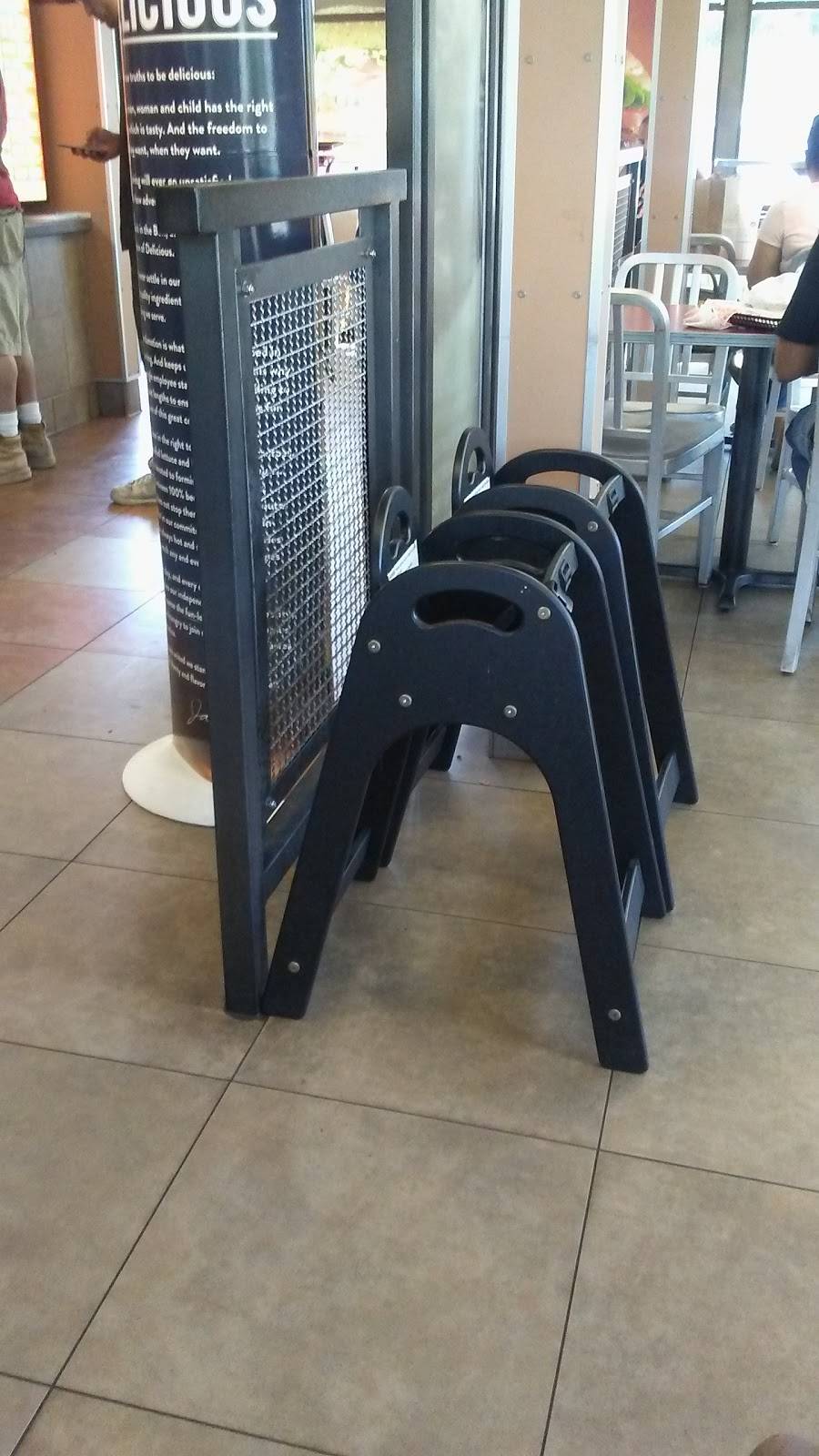 Jack in the Box | restaurant | 3032 Palo Verde Ave, Long Beach, CA 90808, USA | 5624960741 OR +1 562-496-0741