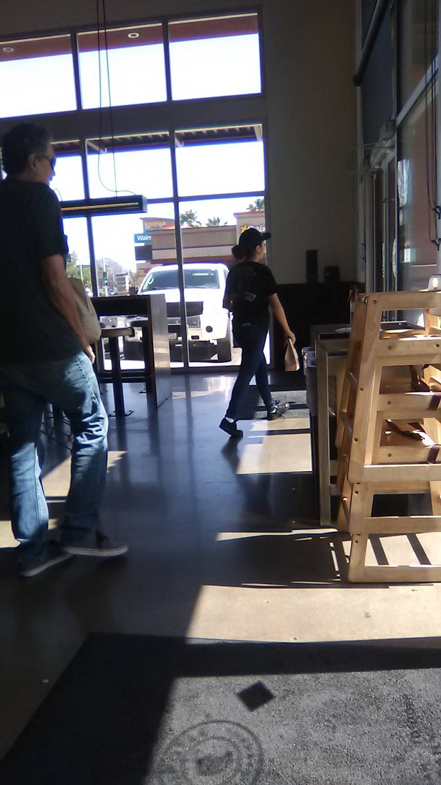 Chipotle Mexican Grill | restaurant | 1314 S Riverside Ave #4B, Rialto, CA 92376, USA | 9098797332 OR +1 909-879-7332