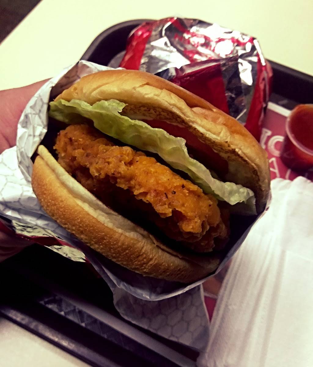 Wendys | restaurant | 7135 Sunset Blvd, Los Angeles, CA 90046, USA | 3238761925 OR +1 323-876-1925