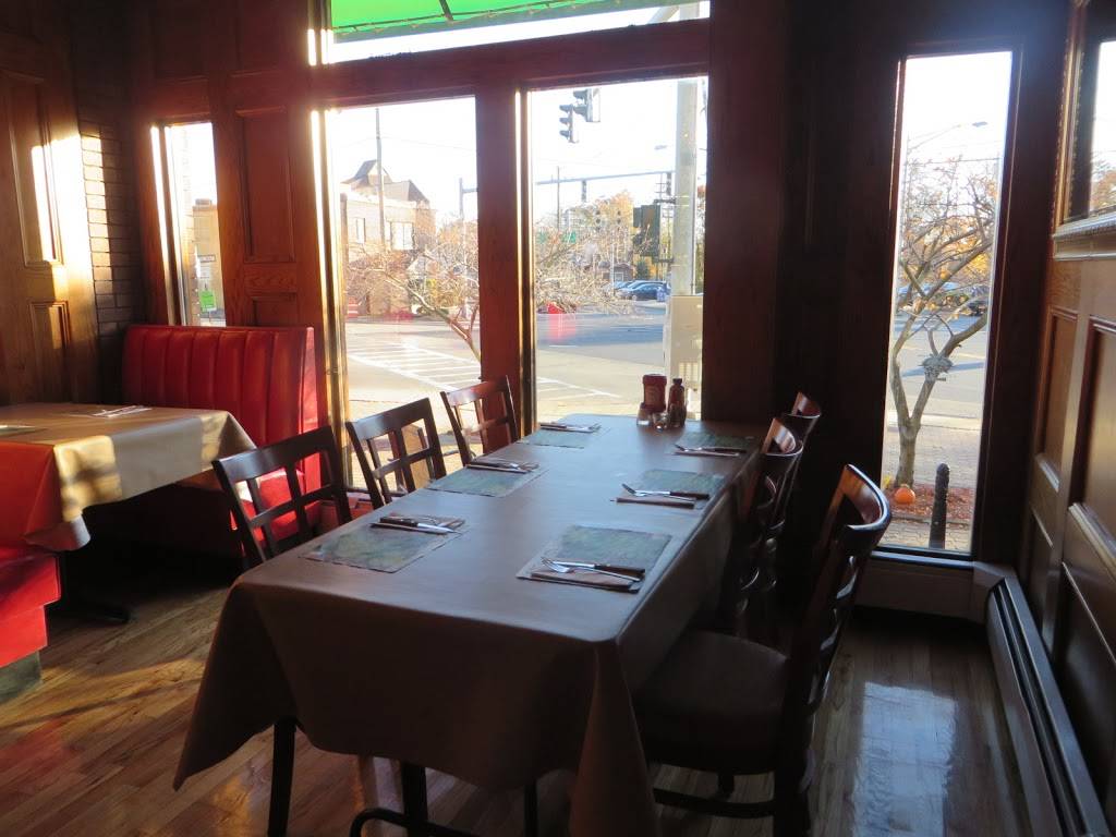 Curleys Corner | restaurant | 84 Orange Ave, Suffern, NY 10901, USA | 8455472487 OR +1 845-547-2487