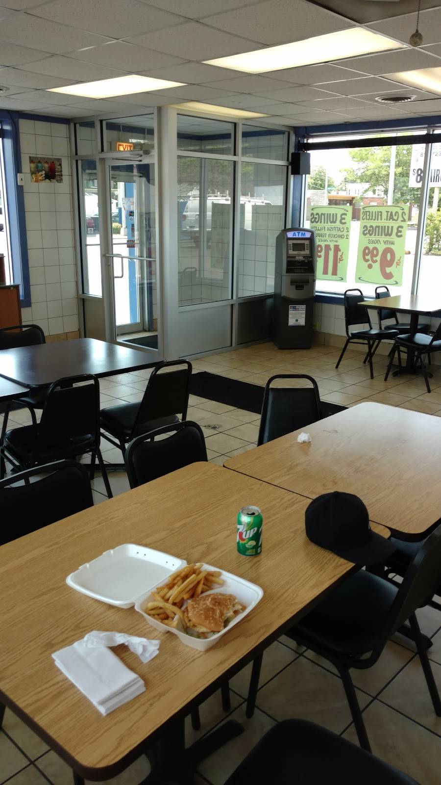 Babas Famous Steak & Lemonade | restaurant | 925 W Jefferson St, Joliet, IL 60435, USA | 8157222220 OR +1 815-722-2220