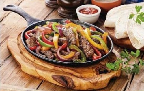 DON MANZO | restaurant | 110 N Wind St, Flandreau, SD 57028, USA | 6059975257 OR +1 605-997-5257