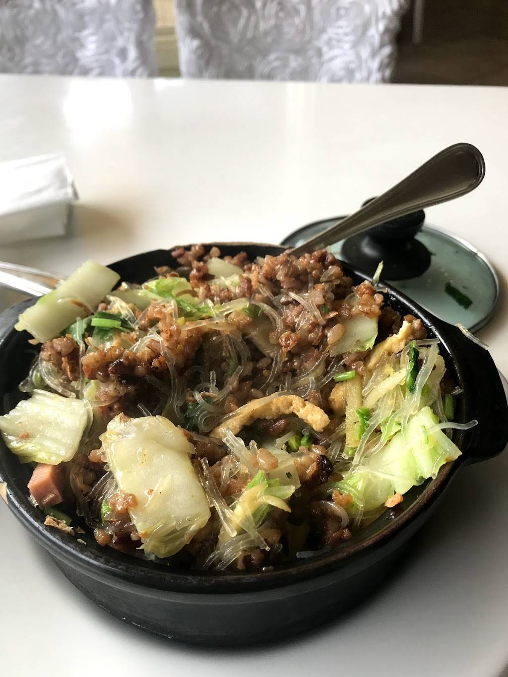 Loving Hut Vegan Restaurant | restaurant | 524 Irving St, San Francisco, CA 94122, USA | 4157311957 OR +1 415-731-1957