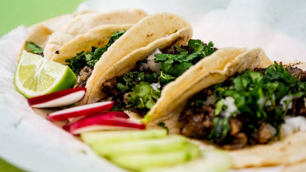 Paloma’s Taqueria | restaurant | 3297 Portland Rd NE, Salem, OR 97301, USA | 9712098764 OR +1 971-209-8764