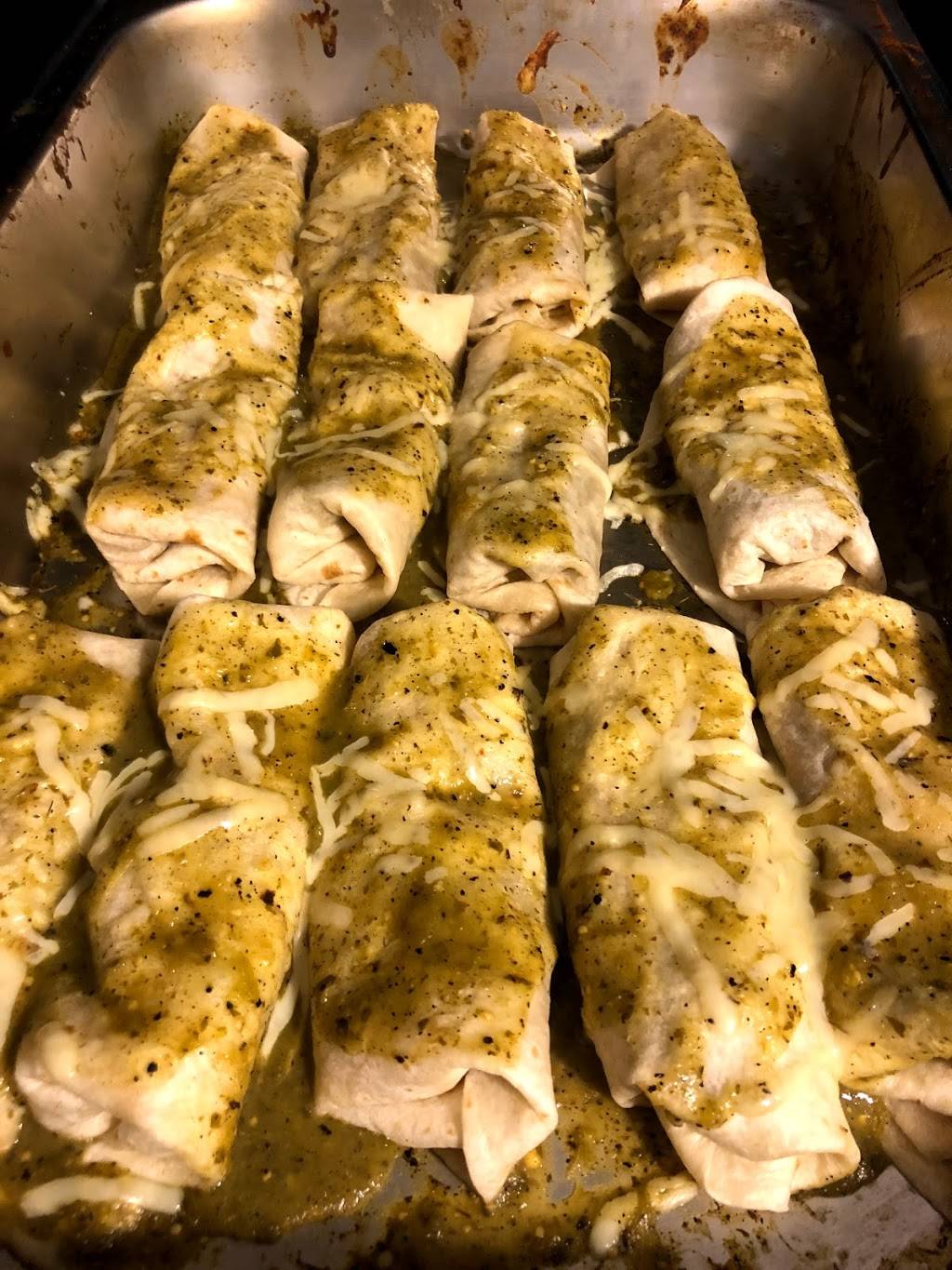 Restaurante Las Cazuelas | restaurant | 312 N Bush St, Santa Ana, CA 92701, USA | 7148359952 OR +1 714-835-9952