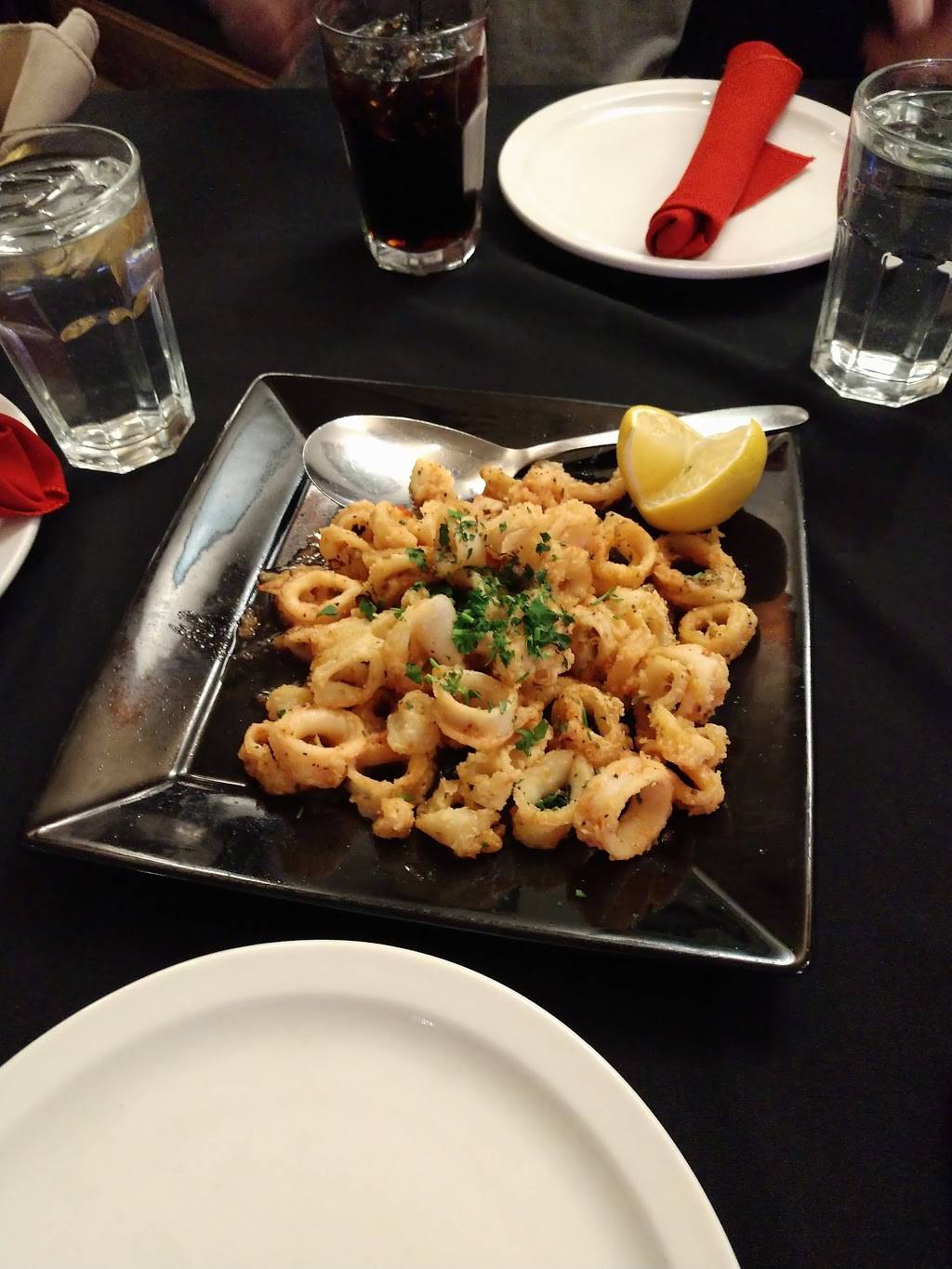 Maxis | restaurant | 12113 Mayfield Rd, Cleveland, OH 44106, USA | 2164211500 OR +1 216-421-1500