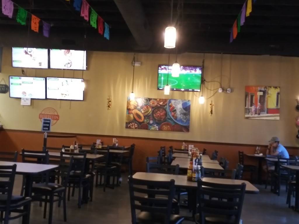 Taqueria Arandas | restaurant | 98 Douglas Ave #10, Holland, MI 49424, USA | 6163777468 OR +1 616-377-7468