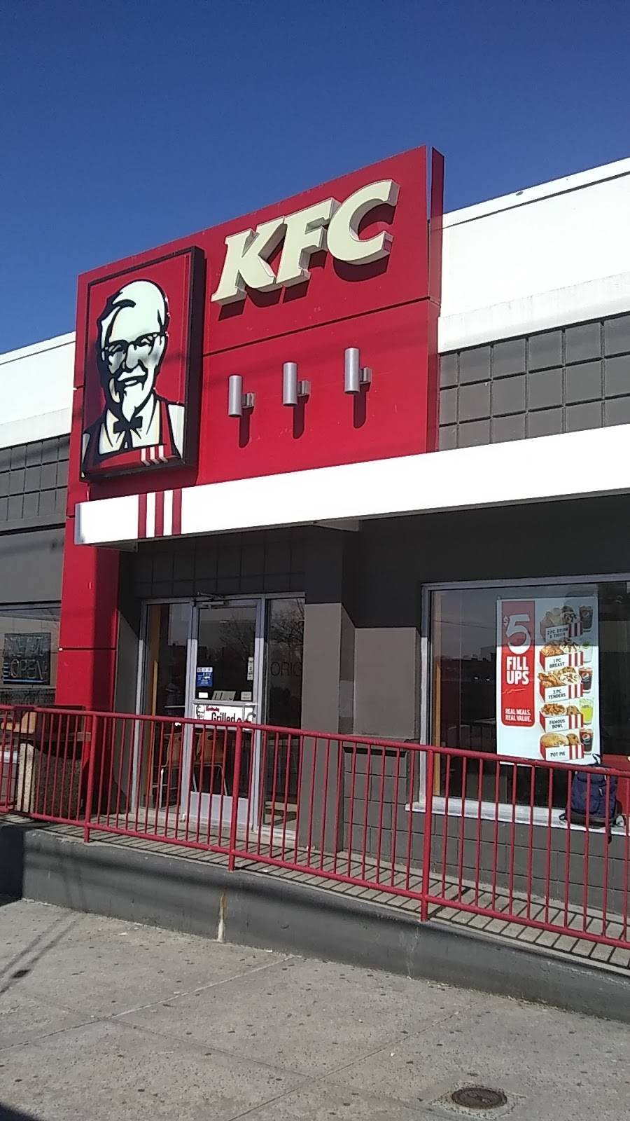 KFC | restaurant | 1125 E Gun Hill Rd, Bronx, NY 10469, USA | 7185156155 OR +1 718-515-6155