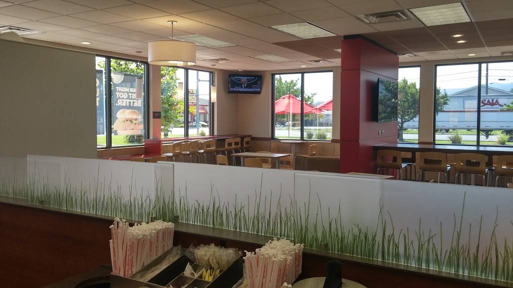Wendys | restaurant | 1607 W Main St, Salem, VA 24153, USA | 5403871991 OR +1 540-387-1991
