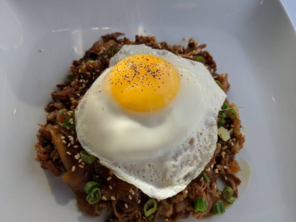 Bowen Bistro | restaurant | 342 E State St, West Lafayette, IN 47906, USA | 7654797911 OR +1 765-479-7911