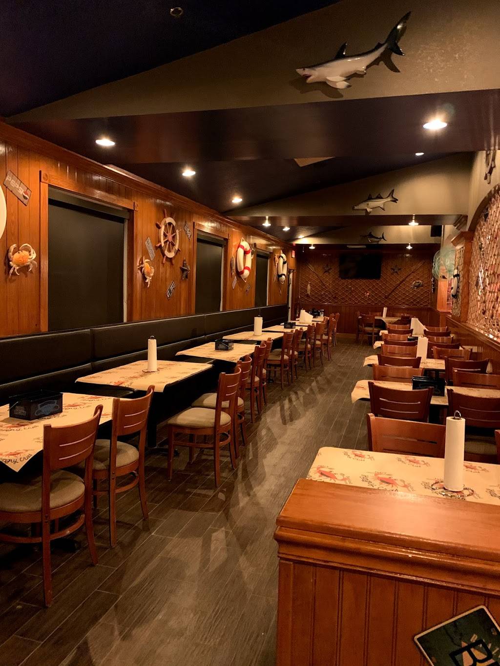 Hungry Crab Juicy Seafood & Bar | restaurant | 8841 Park Blvd N, Seminole, FL 33777, USA | 7273196661 OR +1 727-319-6661