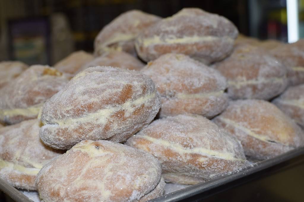 Panaderia Morelos | bakery | 2439 East Cesar E Chavez Avenue, Los Angeles, CA 90033, USA | 3236965186 OR +1 323-696-5186