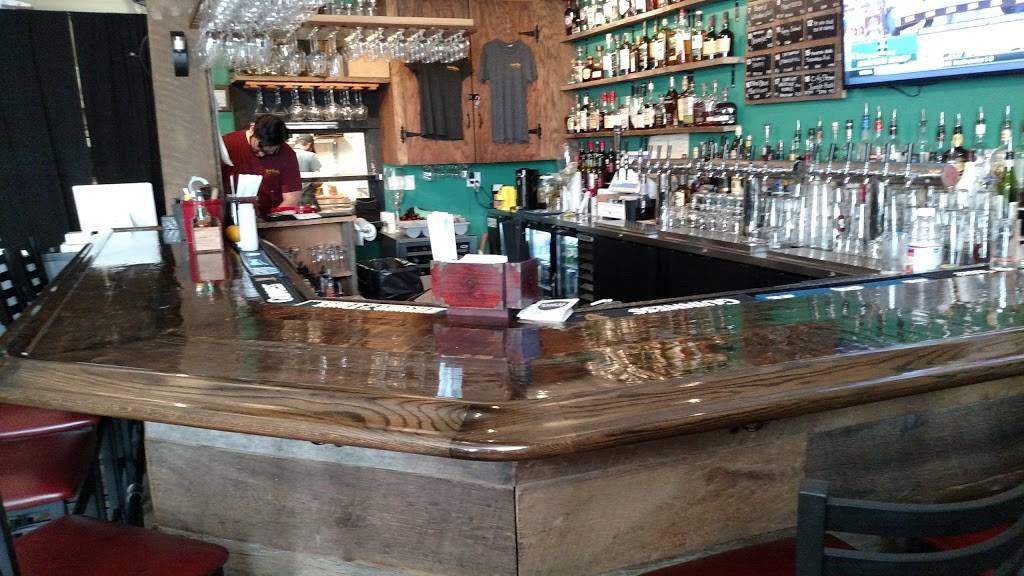 Friar Tucks Tavern | restaurant | 12 Water St, Mystic, CT 06355, USA | 8605726069 OR +1 860-572-6069