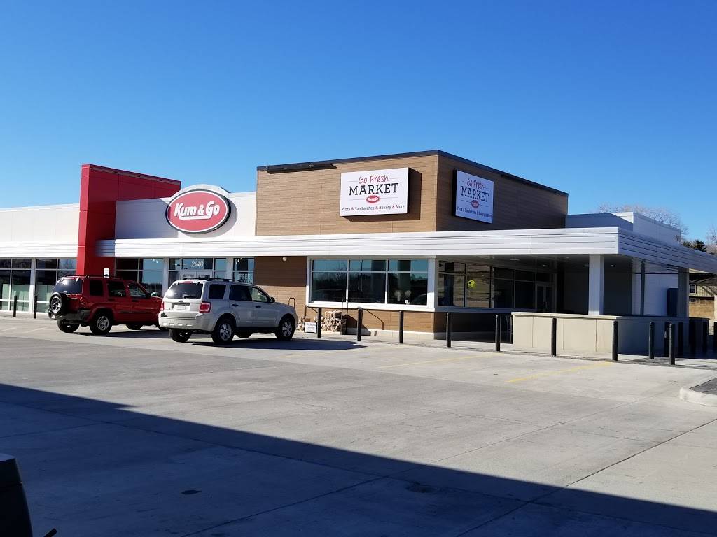 Kum & Go | meal takeaway | 2410 N Academy Blvd, Colorado Springs, CO 80909, USA | 7195591580 OR +1 719-559-1580