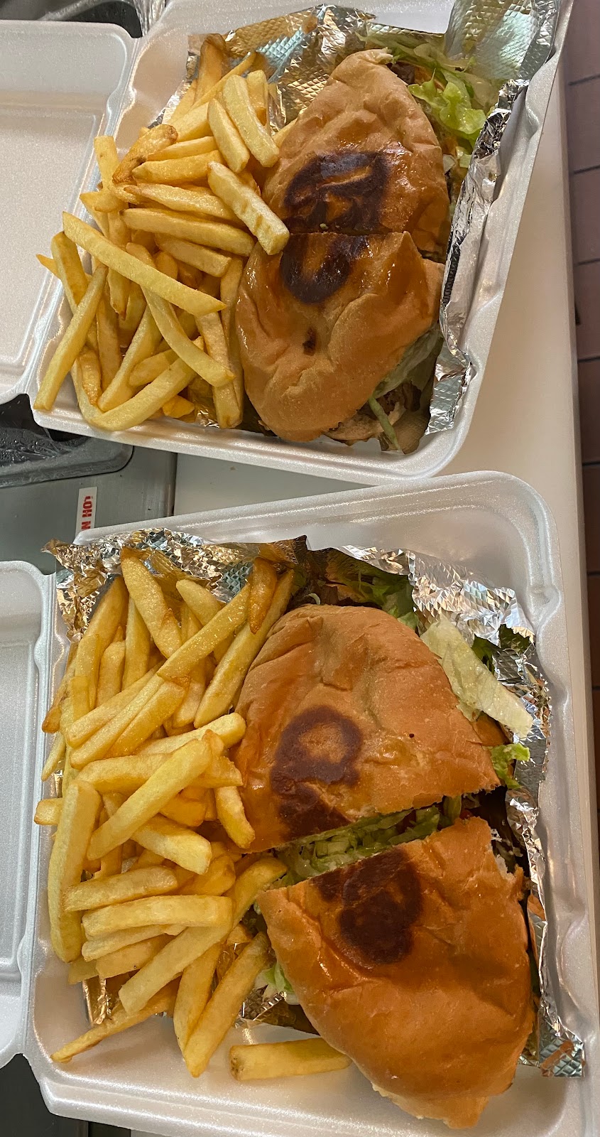 Los Pinitos Mexican Restaurant | restaurant | 4408 E Berry St, Fort Worth, TX 76105, USA | 8174399190 OR +1 817-439-9190