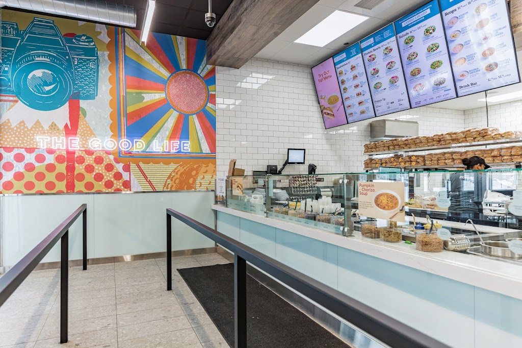 Café Zupas | restaurant | 13967 S Redwood Rd, Bluffdale, UT 84065, USA | 8018716500 OR +1 801-871-6500