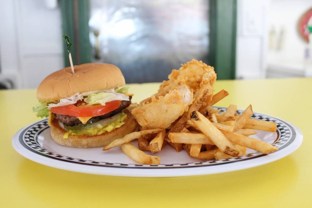 Angels dining car | restaurant | 209 Reid St, Palatka, FL 32177, USA | 3863253927 OR +1 386-325-3927