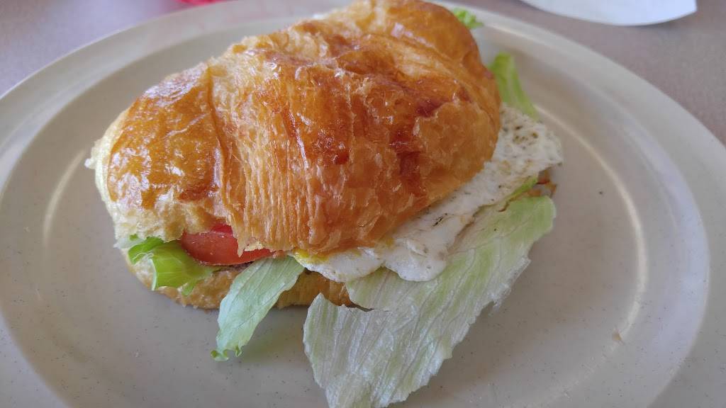 donut shop Cafe | restaurant | 2990 US 49, Florence, MS 39073, USA | 6018450774 OR +1 601-845-0774