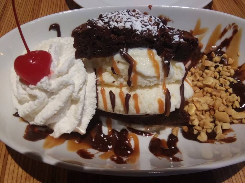 Rickys Eastbound | restaurant | 5755 Mountain Hawk Dr, Santa Rosa, CA 95409, USA | 7078435143 OR +1 707-843-5143