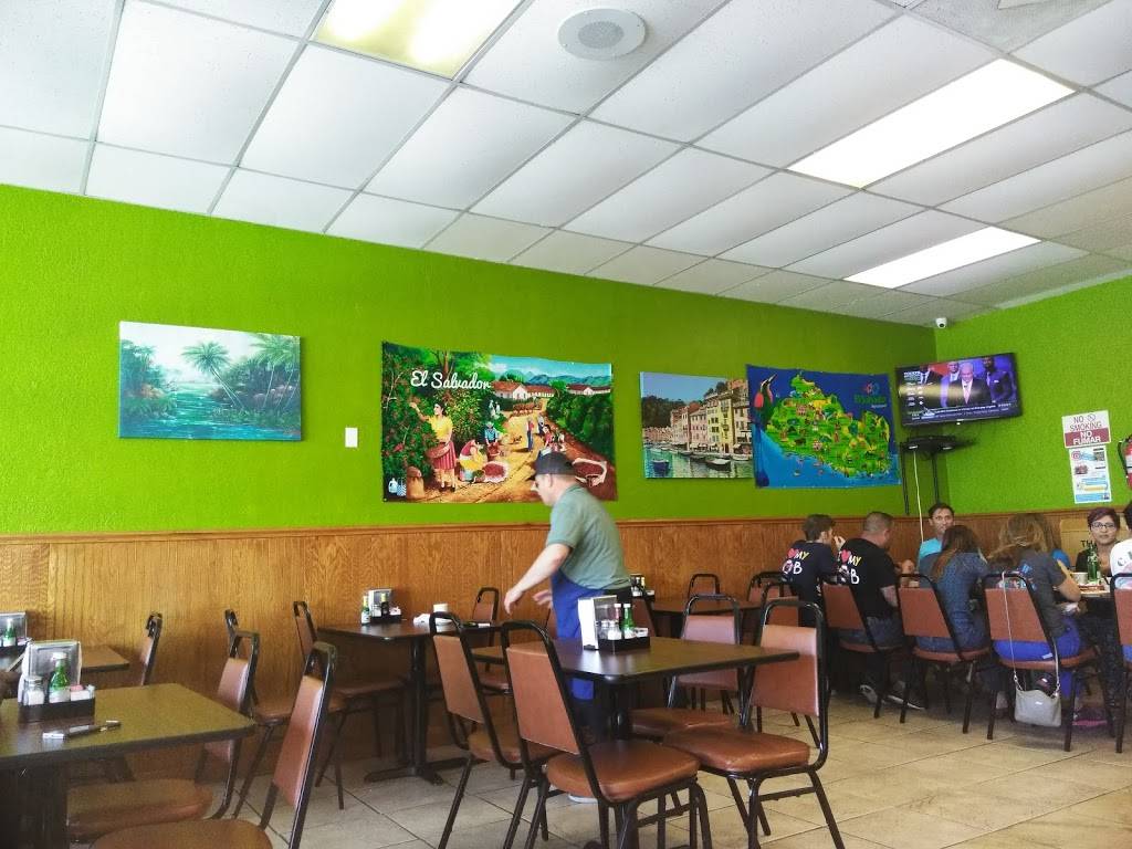 Taqueria La Famosa | restaurant | 2548 E Broadway St, Pearland, TX 77581, USA | 2815067457 OR +1 281-506-7457