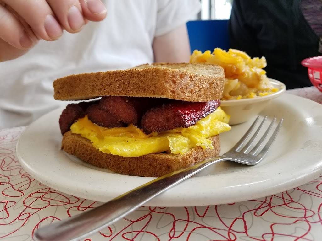 Bryants Breakfast | restaurant | 3965 Summer Ave, Memphis, TN 38122, USA | 9013247494 OR +1 901-324-7494