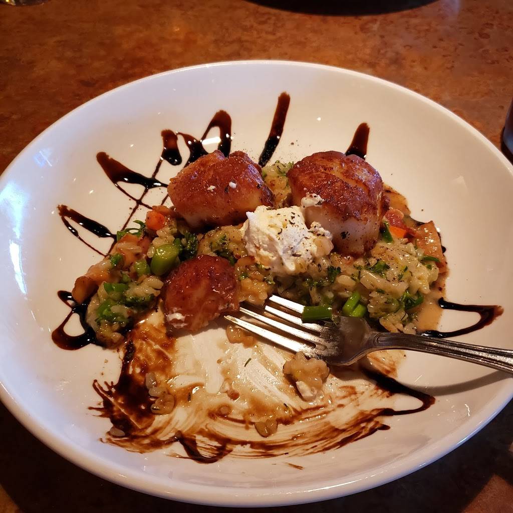 Matts Rotisserie & Oyster Lounge | restaurant | 7325 166th Ave NE f210, Redmond, WA 98052, USA | 4253760909 OR +1 425-376-0909